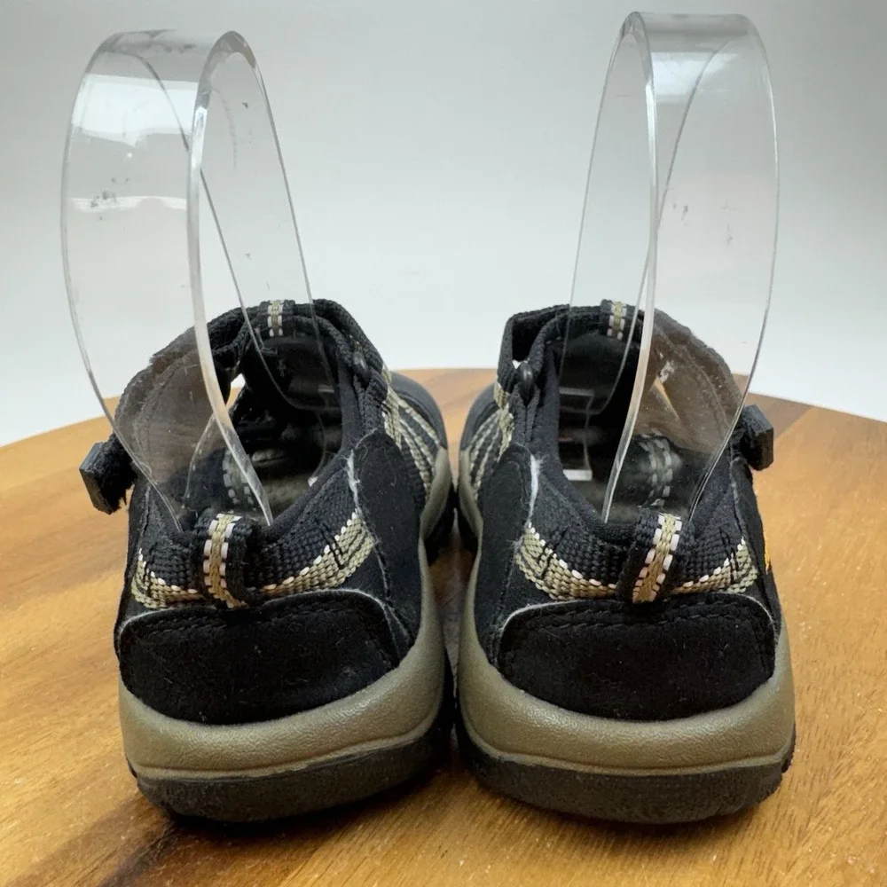 Keen size 10